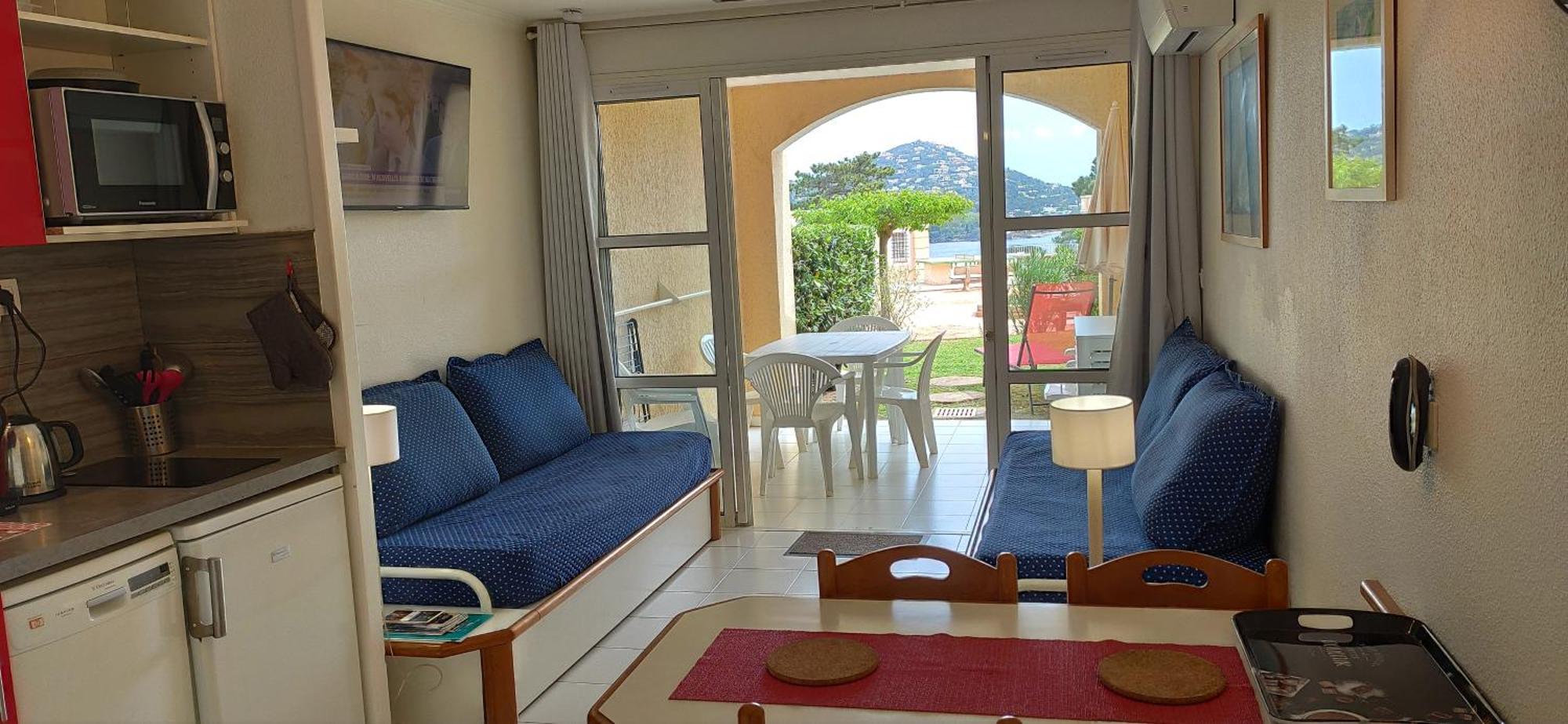 Agay Cap Esterel, Le Village Belvedere T2 Climatise Rez-De-Jardin, Vue Mer, Piscine Et Parking Inclus Saint-Raphaël Exteriér fotografie